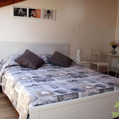 Il Tesoro Di Napoli B&B Экстерьер фото