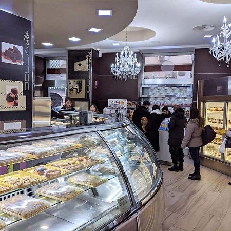 Il Tesoro Di Napoli B&B Экстерьер фото